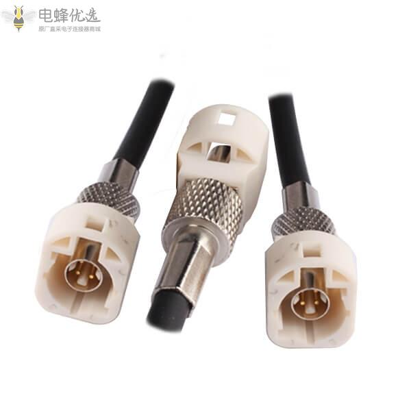 汽车连接器厂家如何把握车载连接器遇新机